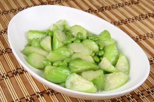 媚娘吃瓜,揭秘宫廷背后的八卦风云