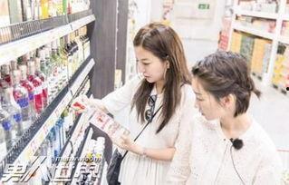 中餐厅综艺吃瓜,揭秘幕后吃瓜大作战，明星厨艺对决背后的趣味故事