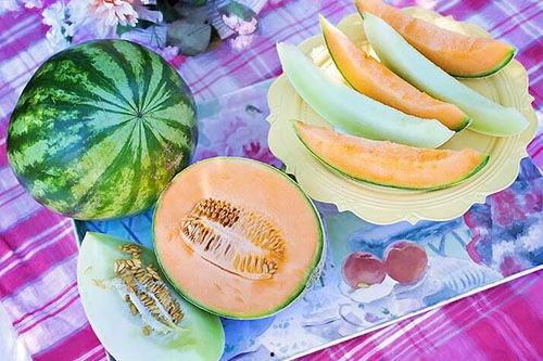 梦见分着吃瓜,瓜分美味，共享梦境中的瓜果盛宴