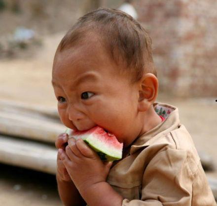 吃瓜男孩子,揭秘吃瓜男孩子的成长轨迹